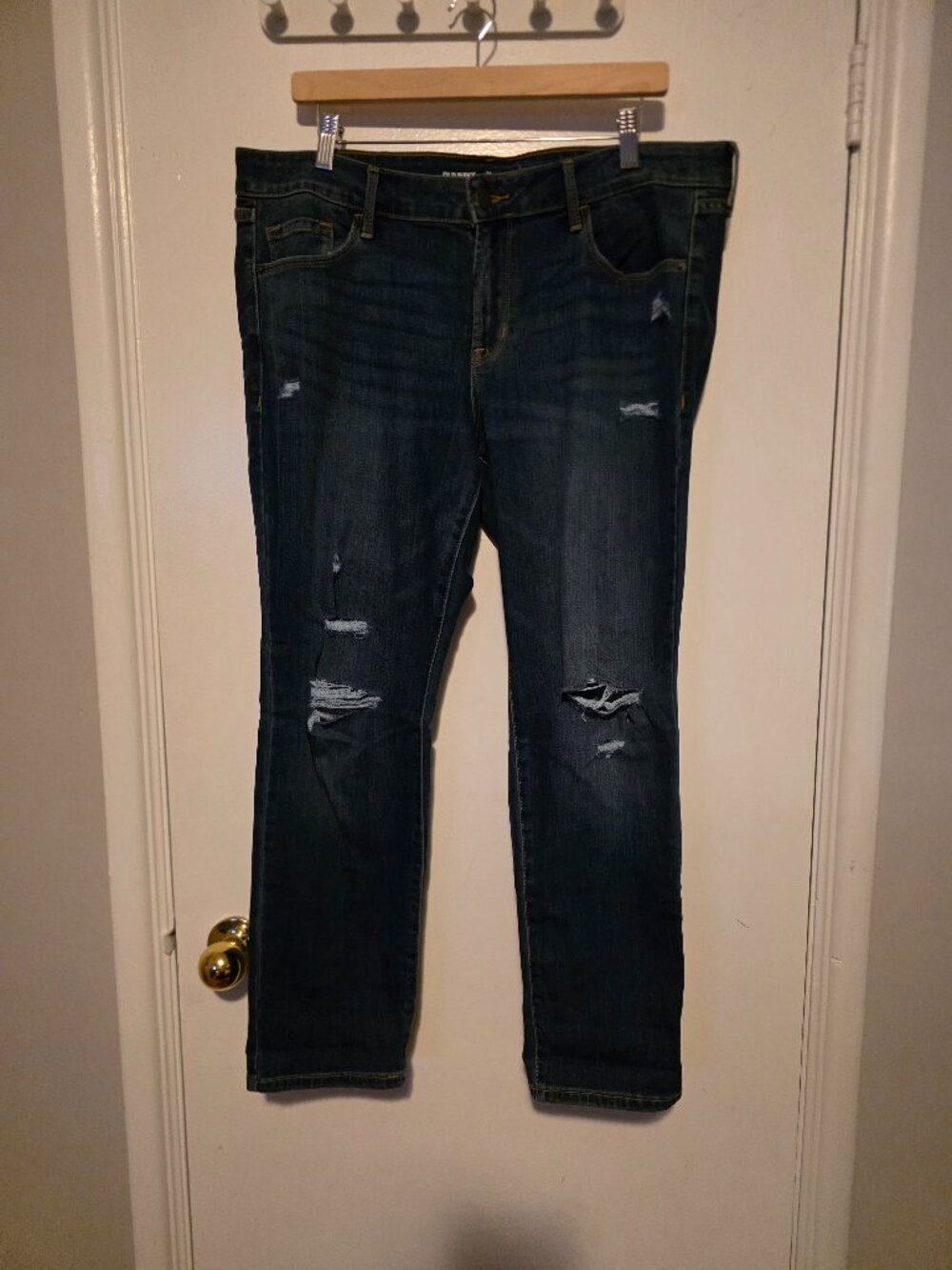 Old Navy Distressed Skinny Jeans